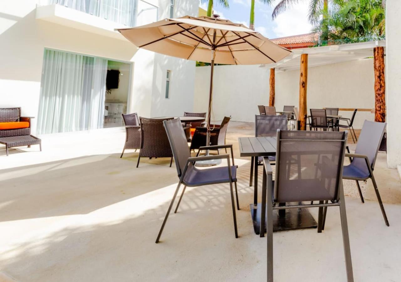 Studiotel Cancún Esterno foto